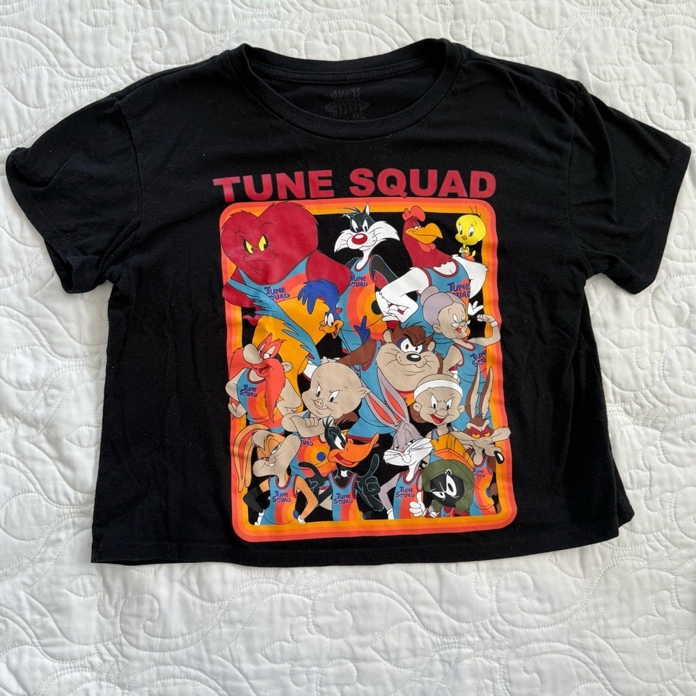 Space Jam: A New Legacy Tune Squad 100% Cotton Crop Black T-Shirt Medium EUC
